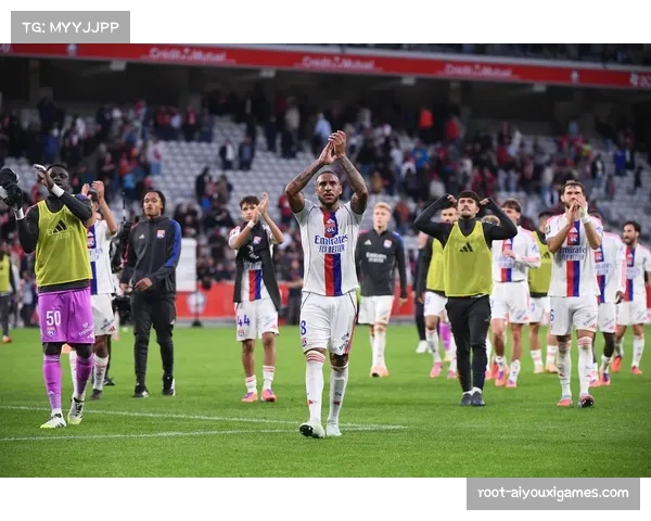 因球迷骚乱事件，里昂队下一主场欧联杯比赛将被罚空场进行